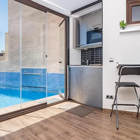 Appartement Bp7c.2a Beachfront Penthouse With Private Pool