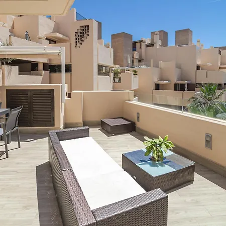 Bp7c.2a Beachfront Penthouse With Private Pool Appartement *