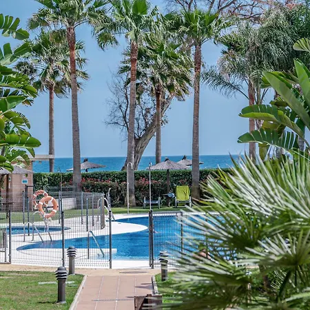 Bp7c.2a Beachfront Penthouse With Private Pool Apartman