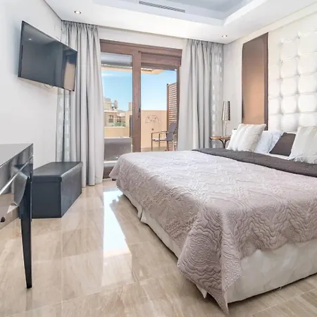 아파트 Bp7c.2a Beachfront Penthouse With Private Pool *