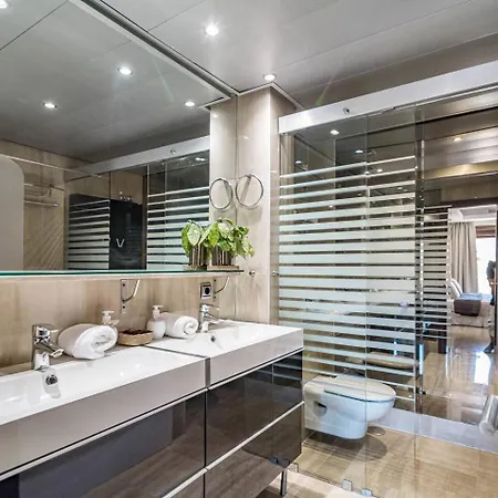 아파트 Bp7c.2a Beachfront Penthouse With Private Pool 에스테포나