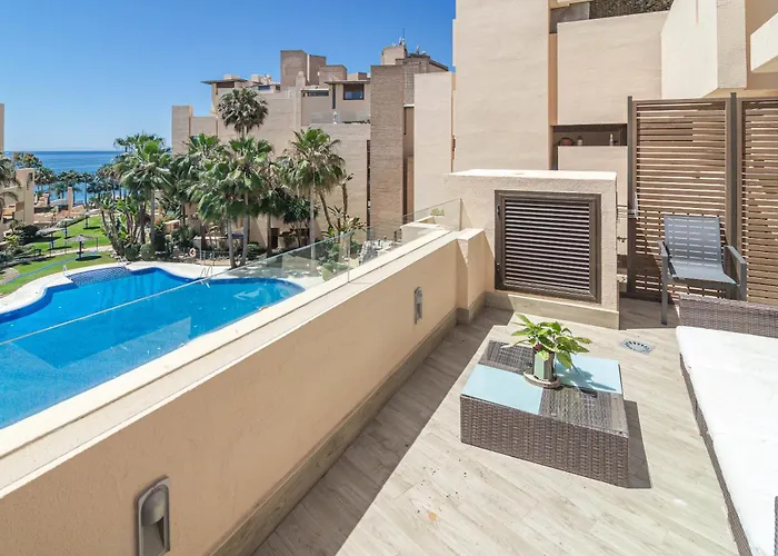 Bp7c.2a Beachfront Penthouse With Private Pool *