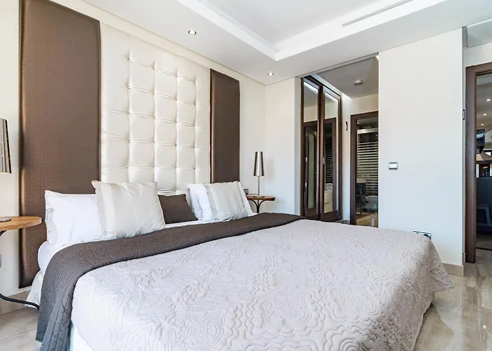 Bp7c.2a Beachfront Penthouse With Private Pool *