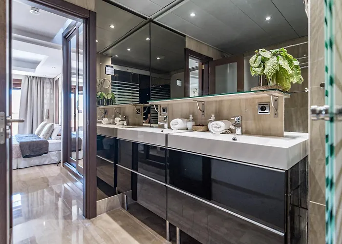 Bp7c.2a Beachfront Penthouse With Private Pool 아파트