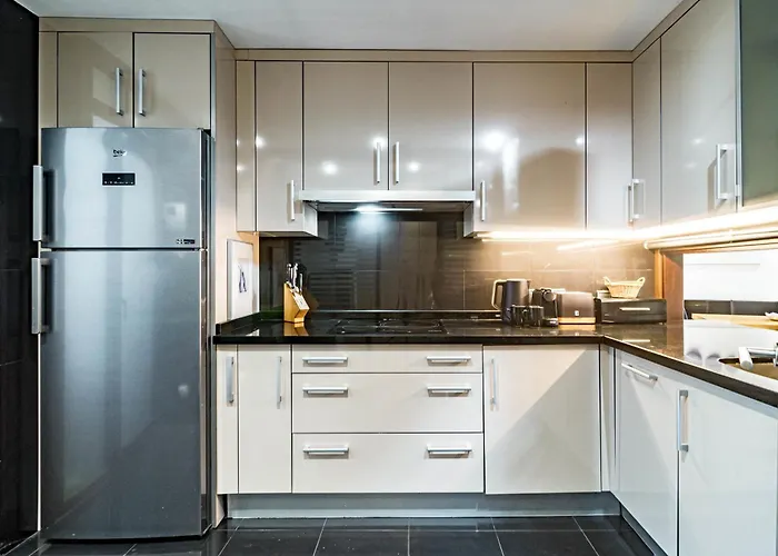 아파트 Bp7c.2a Beachfront Penthouse With Private Pool *